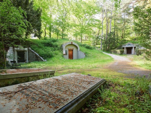 westerveld-begraafplaats-crematorium-drie-mausolea
